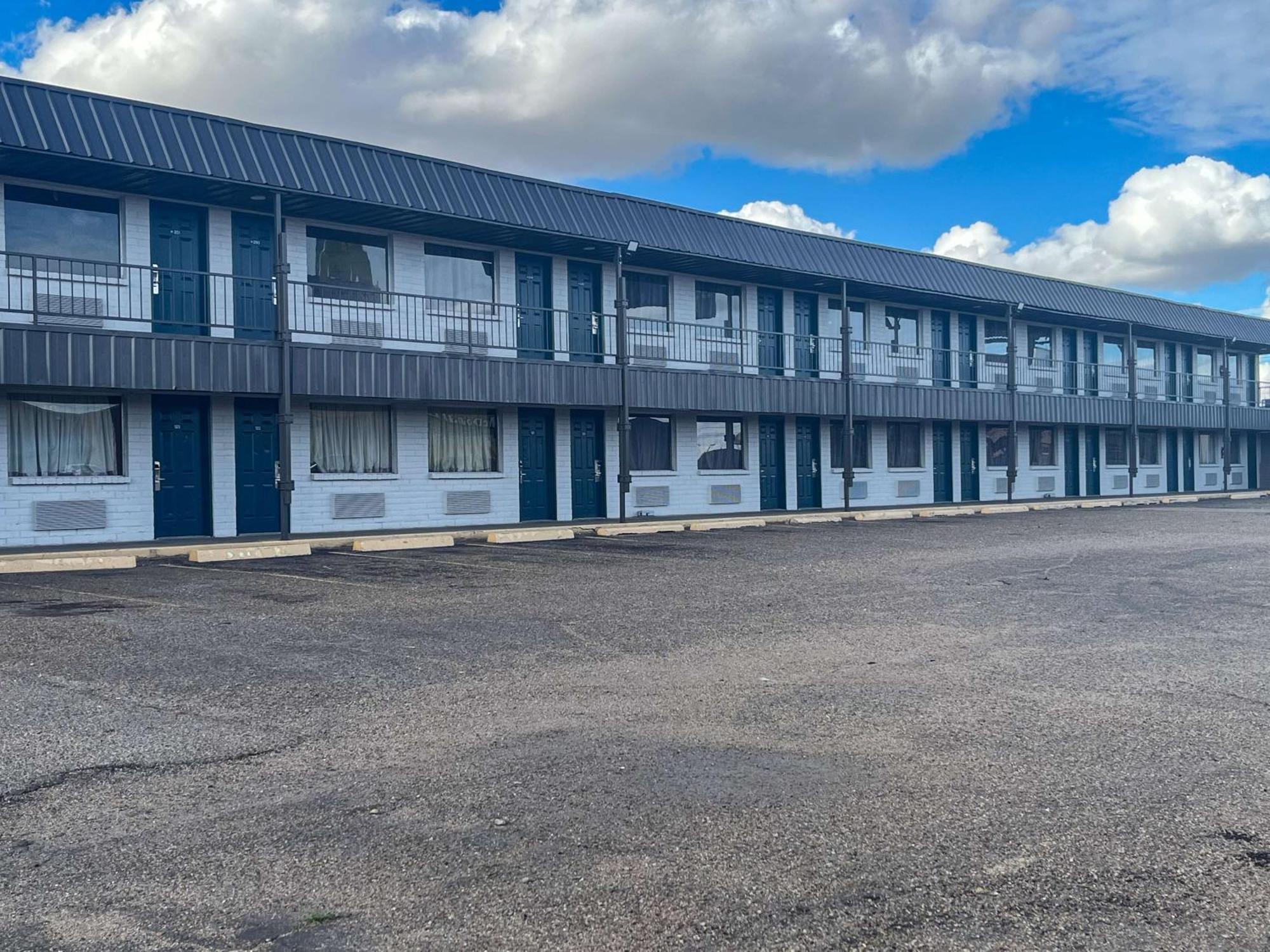 Studio 6 Borger, Tx Boom Town Exterior photo